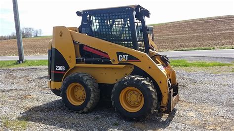 cat 236b skid steer